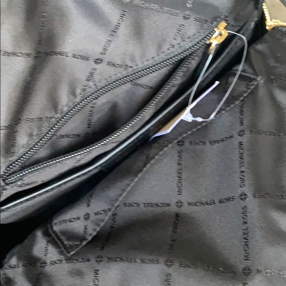 MICHAEL KORS KENLY MD BACKPACK BLACK - Picture 15 of 16